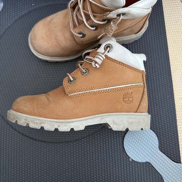 Kids Timberland Brown  Boots - Picture 4 of 9